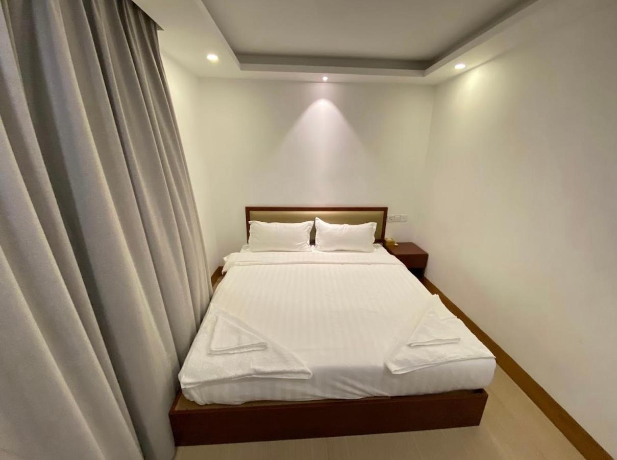Yaou Hotel بنوم بنه المظهر الخارجي الصورة