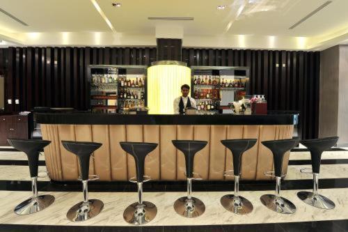Yaou Hotel بنوم بنه المظهر الخارجي الصورة