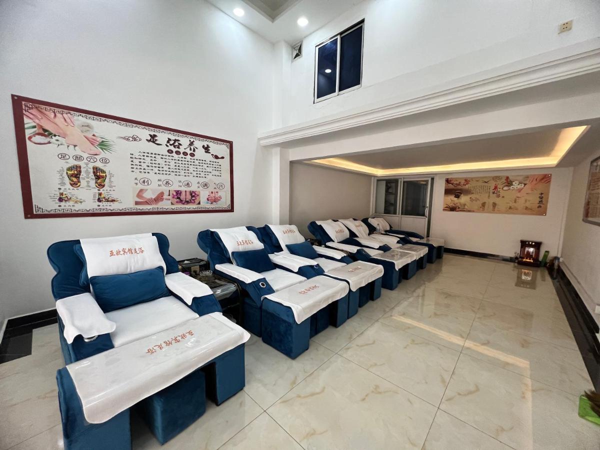 Yaou Hotel بنوم بنه المظهر الخارجي الصورة