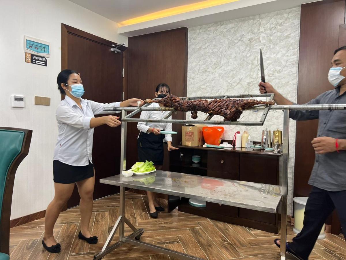 Yaou Hotel بنوم بنه المظهر الخارجي الصورة